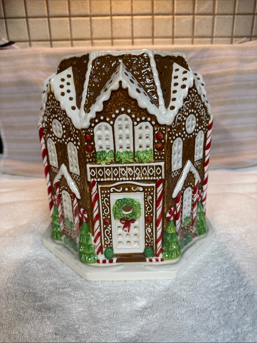 HomeWorx Slatkin Gingerbread House Luminary RARE 2017 Version